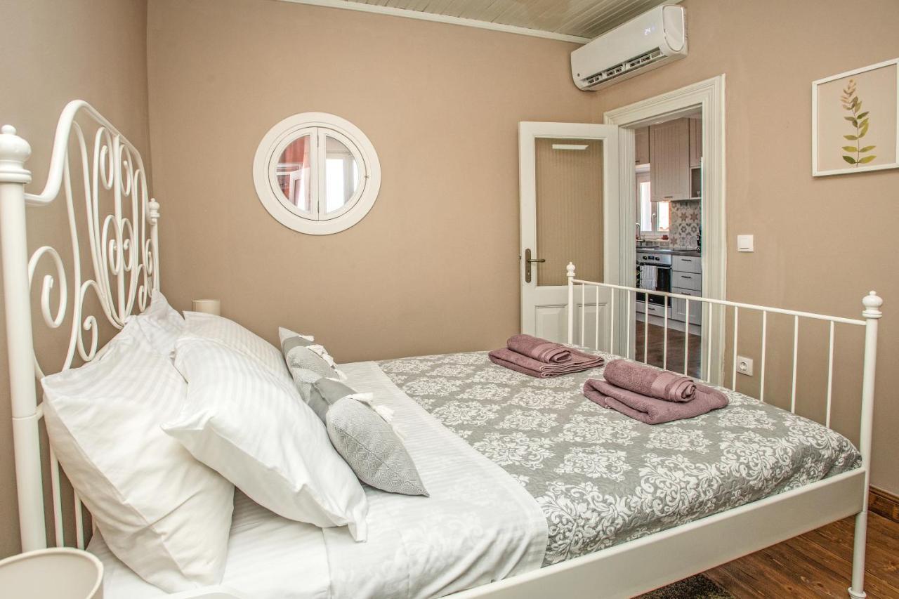 The Cambielo Crown, Corfu Greeceアパートメント エクステリア 写真
